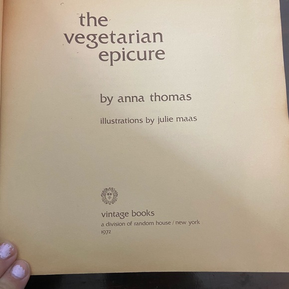 Vintage 70s cookbook the vegitarian epicurian set vol 1 vol 2 paperbacks @ - Picture 6 of 13